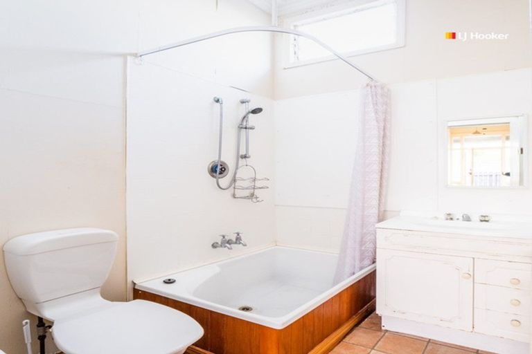 Photo of property in 640 Highgate, Maori Hill, Dunedin, 9010