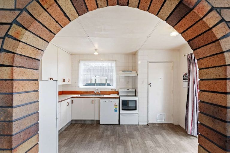 Photo of property in 11 Ajax Place, Highbury, Palmerston North, 4412