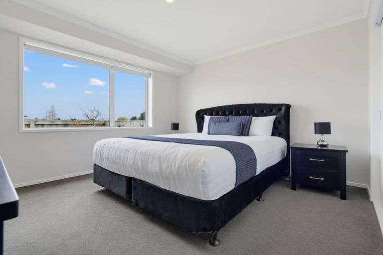 Photo of property in 1 Te Wharo Drive, Papamoa, 3118