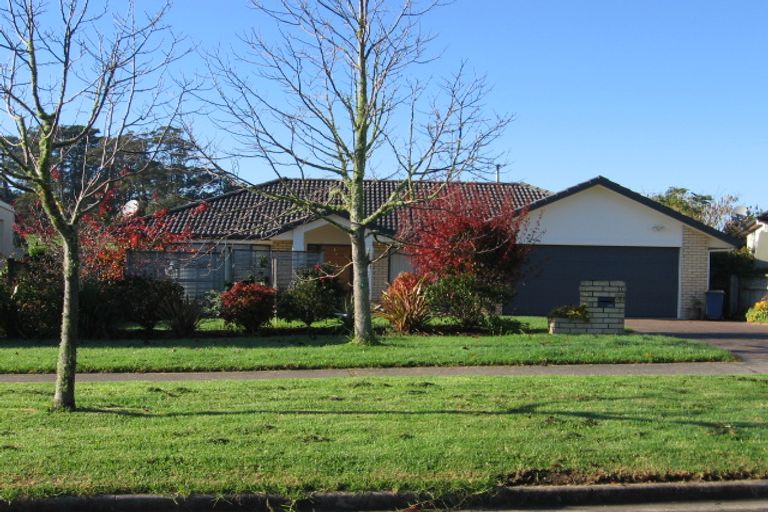 Photo of property in 1 Widdison Place, Albany, Auckland, 0632
