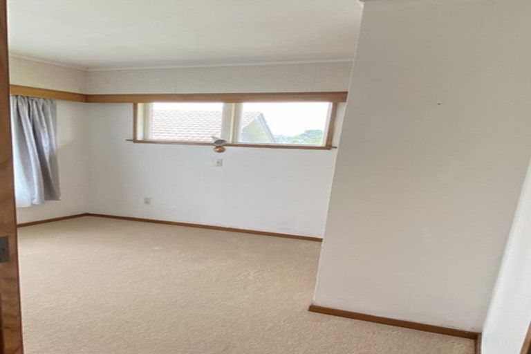 Photo of property in 39 Toroa Street, Torbay, Auckland, 0630