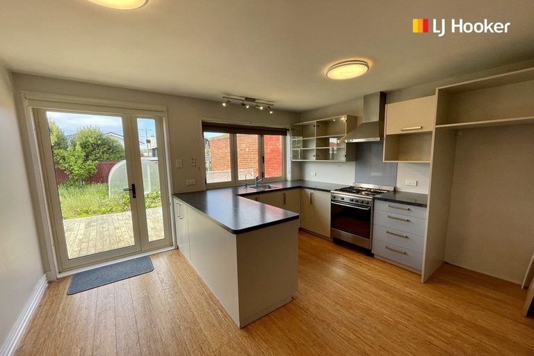 Photo of property in 105 Bay View Road, South Dunedin, Dunedin, 9012