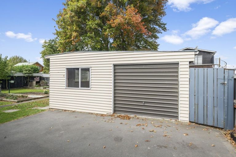 Photo of property in 112 Smith Street, Woolston, Christchurch, 8062