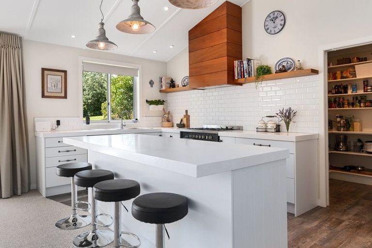 Photo of property in 174 Munro Road, Minden, Tauranga, 3179