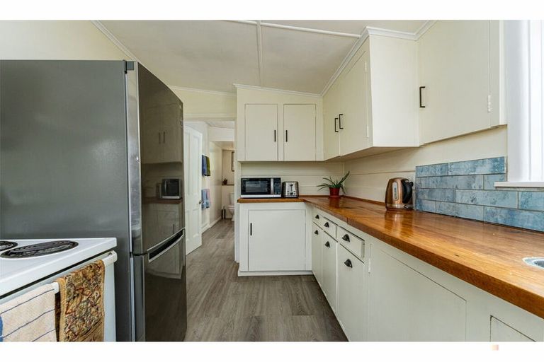 Photo of property in 68 Peel Street, Geraldine, 7930