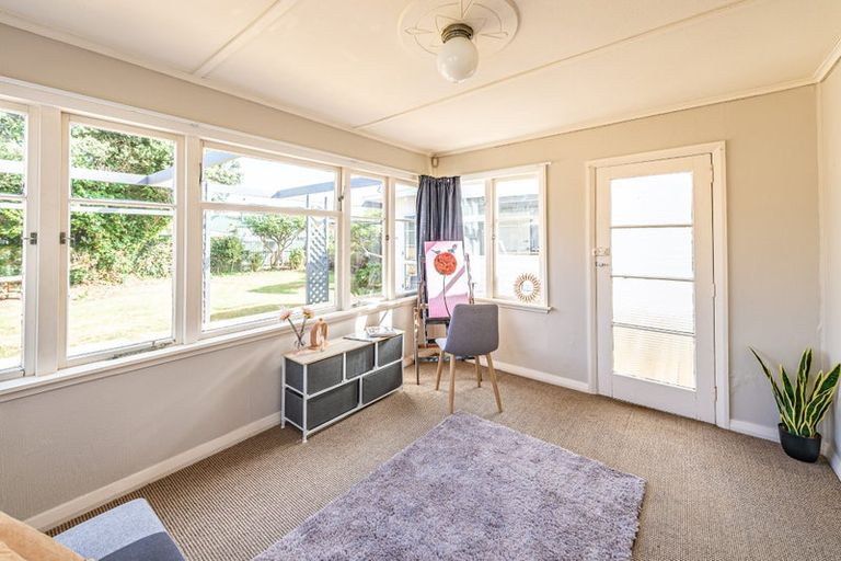 Photo of property in 4 Godwin Crescent, College Estate, Whanganui, 4500
