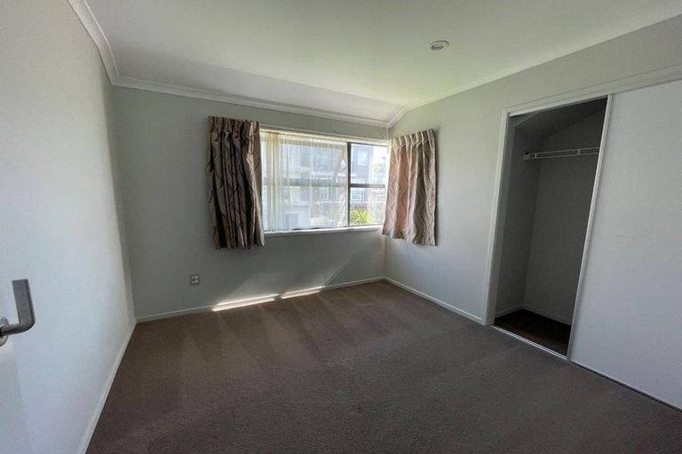 Photo of property in 20 Hirimate Place, Flat Bush, Auckland, 2019
