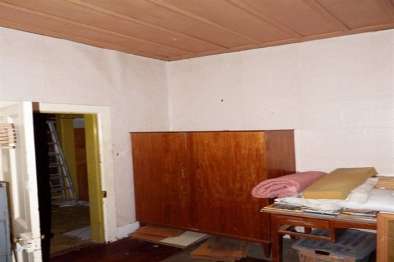 Photo of property in 9 Beaven Street, Marton, 4710