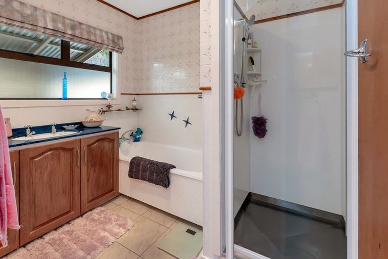 Photo of property in 5 Raurimu Avenue, Onerahi, Whangarei, 0110