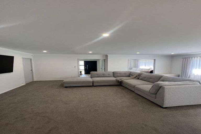 Photo of property in 28 Thomason Crescent, Pokeno, 2402