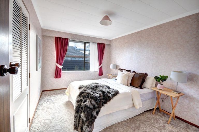 Photo of property in 13 Kent Place, Mosgiel, 9024