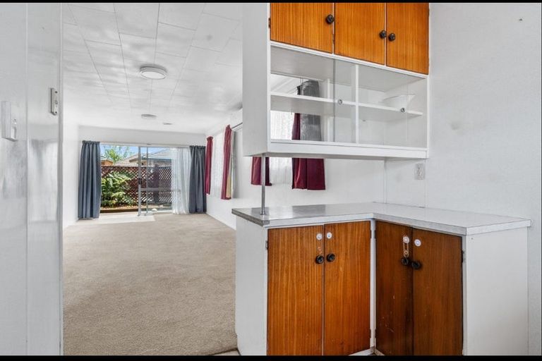 Photo of property in 124b Govett Avenue, Frankleigh Park, New Plymouth, 4310