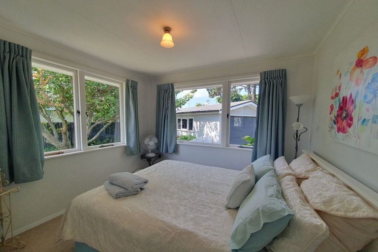 Photo of property in 112 Napier Road, Havelock North, 4130