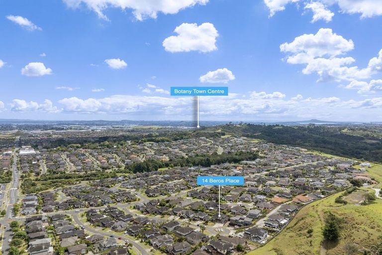 Photo of property in 14 Beros Place, Flat Bush, Auckland, 2016