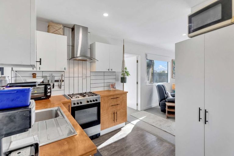 Photo of property in 57 Princes Street, Waikari, 7420