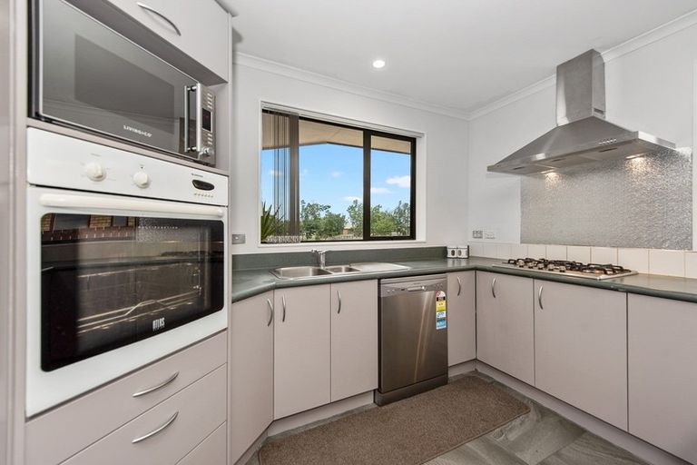 Photo of property in 25 Twickenham Place, Nawton, Hamilton, 3200