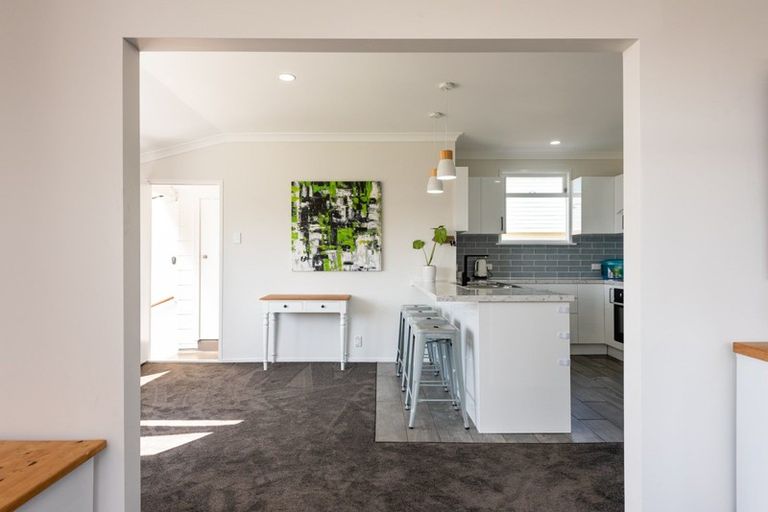 Photo of property in 3 Martin Street, Waikanae, 5036