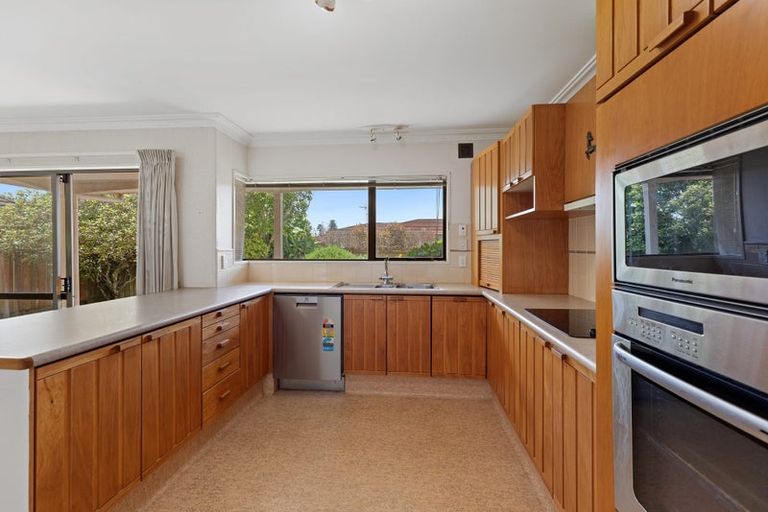 Photo of property in 60 Lydbrook Place, Otumoetai, Tauranga, 3110