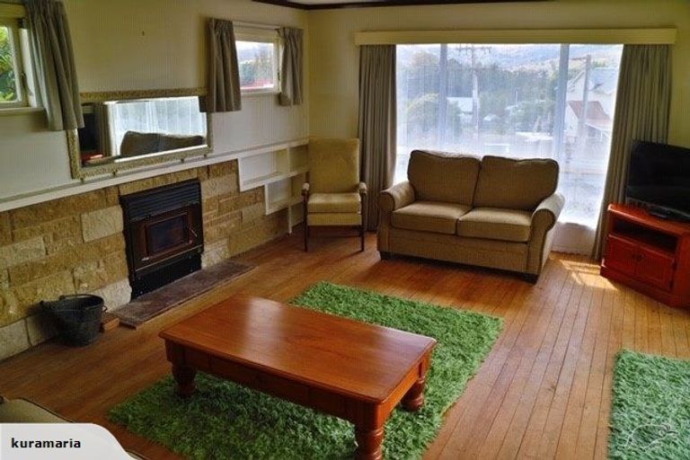 Photo of property in 2 Hikurangi Terrace, Taumarunui, 3920