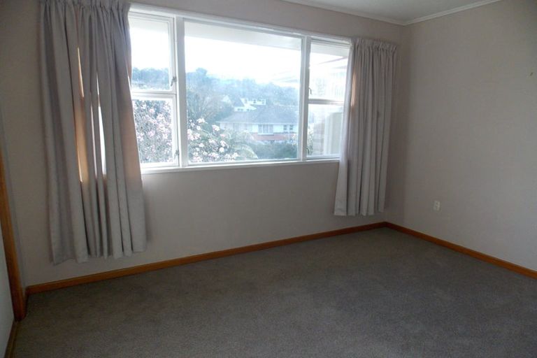 Photo of property in 44 Middleton Road, Johnsonville, Wellington, 6037