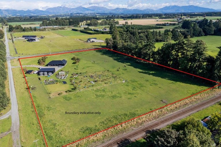 Photo of property in 24 Opuha Street, Orari, Geraldine, 7992