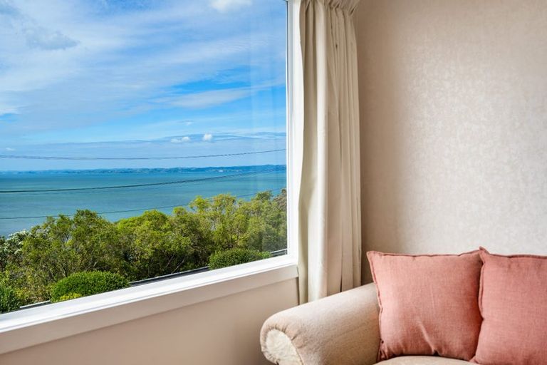 Photo of property in Salisbury Court, 1/139 Connell Street, Blockhouse Bay, Auckland, 0600