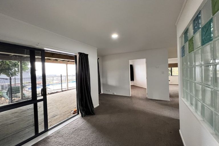 Photo of property in 93 Anzac Road, Pukekohe, 2120
