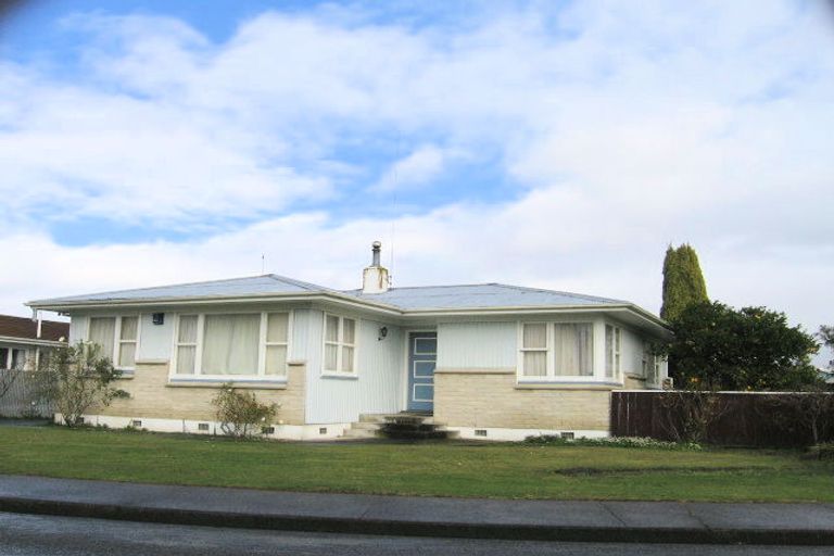 Photo of property in 563 Lowe Street, Camberley, Hastings, 4120