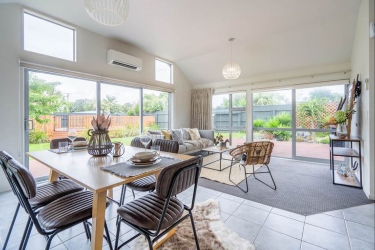 Photo of property in 160 Manly Street, Paraparaumu Beach, Paraparaumu, 5032