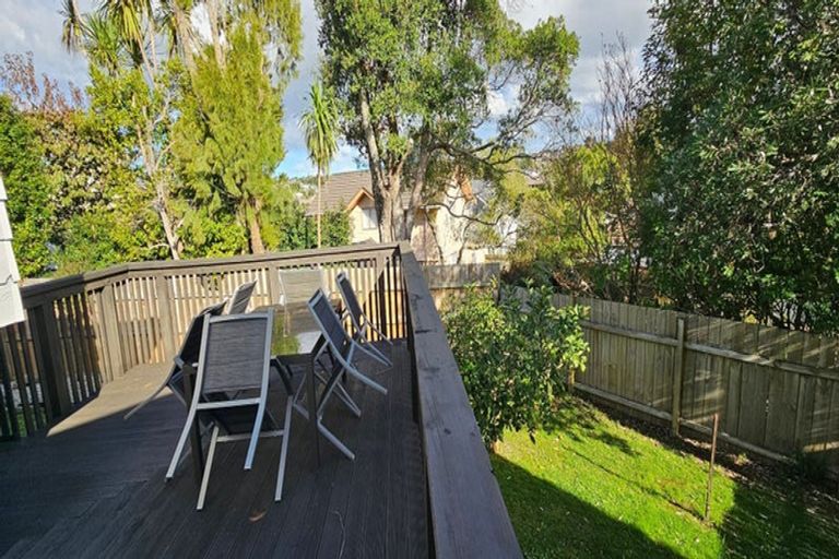 Photo of property in 1/13 Montclair Rise, Browns Bay, Auckland, 0630