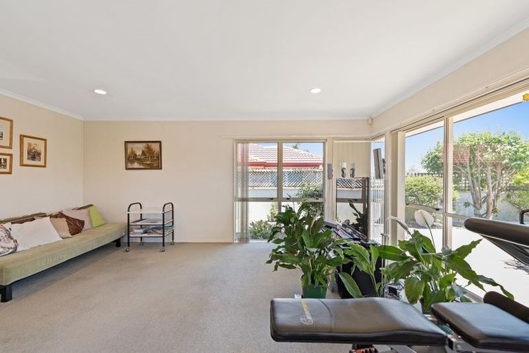 Photo of property in 14b Rosberg Place, Mount Maunganui, 3116