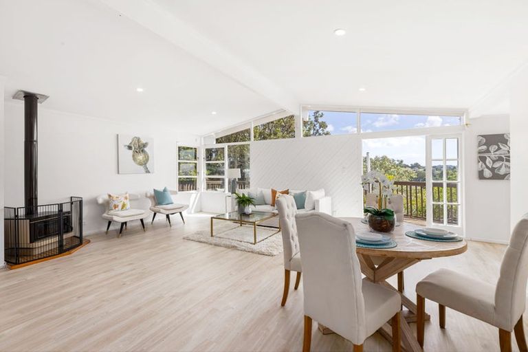 Photo of property in 41 Hatherlow Street, Glenfield, Auckland, 0629