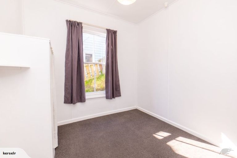 Photo of property in 56 Saint Davids Street, Lyttelton, 8082