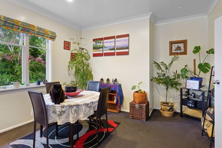 Photo of property in 38 Kirk Street, Otaki, 5512