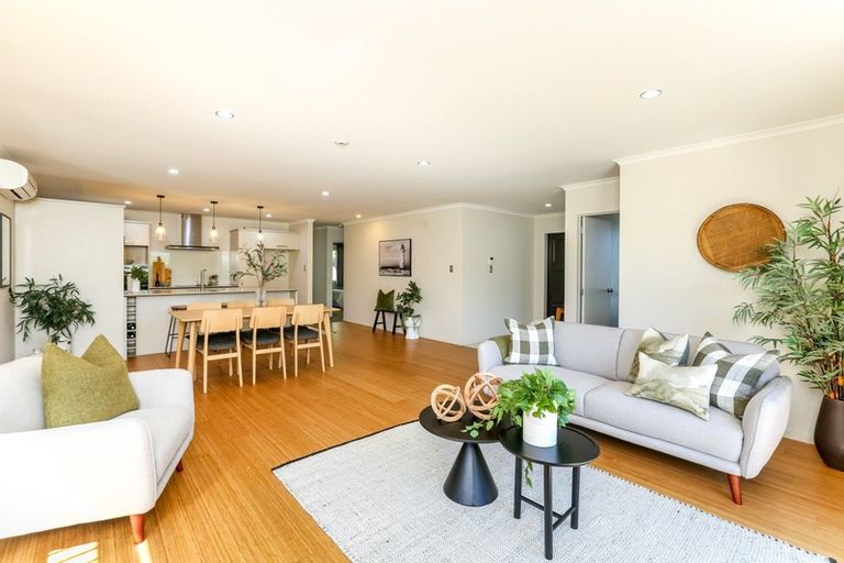 Photo of property in 55 Ainslee Street, Highlands Park, New Plymouth, 4312