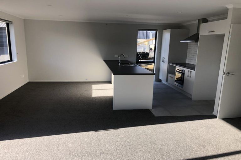 Photo of property in 6 Albatross Lane, Welcome Bay, Tauranga, 3112