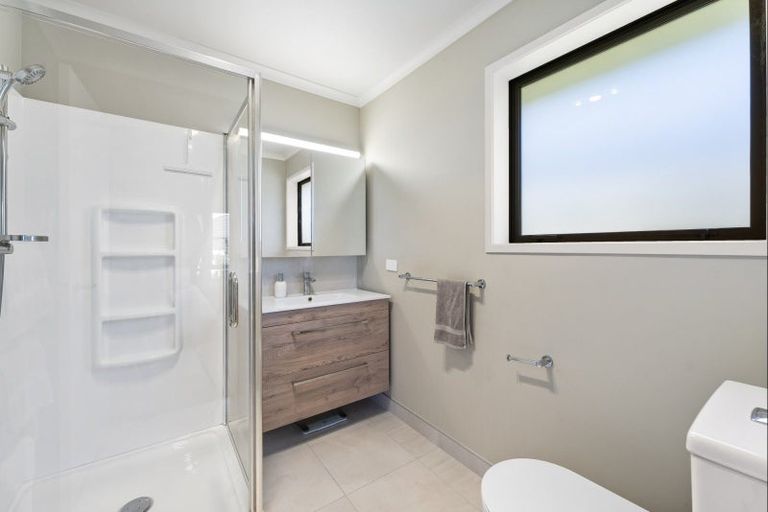 Photo of property in 6 Karearea Drive, Coastlands, Whakatane, 3120