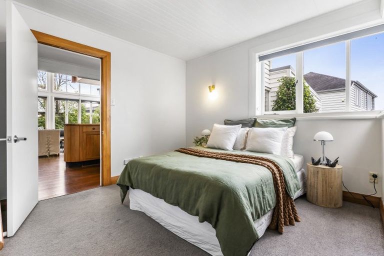 Photo of property in 52 St Vincent Avenue, Remuera, Auckland, 1050