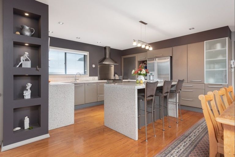 Photo of property in 43 Oceanbeach Road, Mount Maunganui, 3116