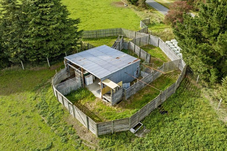 Photo of property in 10 Horrells Road, West Eyreton, Rangiora, 7475