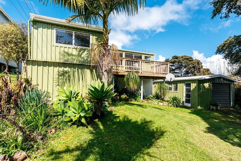 Photo of property in 39 Whakarite Road, Ostend, Waiheke Island, 1081