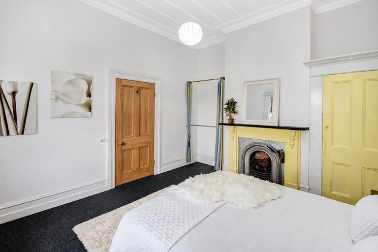 Photo of property in 56 South Road, The Glen, Dunedin, 9011