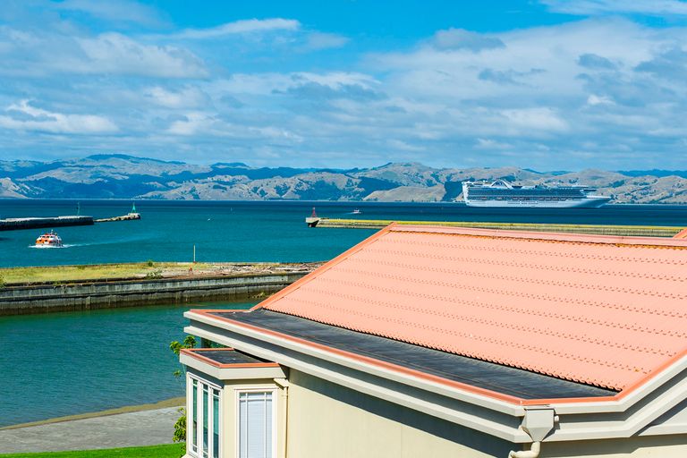 Photo of property in 319/2 Reads Quay, Gisborne, 4010