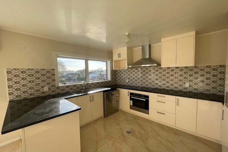 Photo of property in 27 Ramsey Street, Papatoetoe, Auckland, 2025