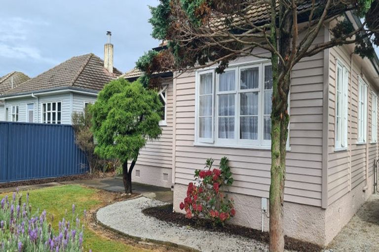 Photo of property in 173 Roebuck Road, Gisborne, 4010