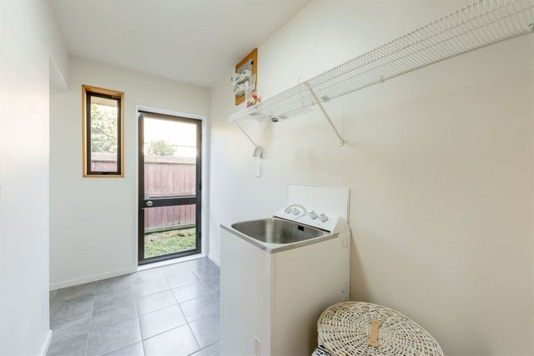 Photo of property in 18 Westgrove Avenue, Avonhead, Christchurch, 8042