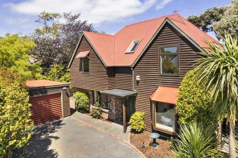 Photo of property in 14a Epuni Street, Hutt Central, Lower Hutt, 5011