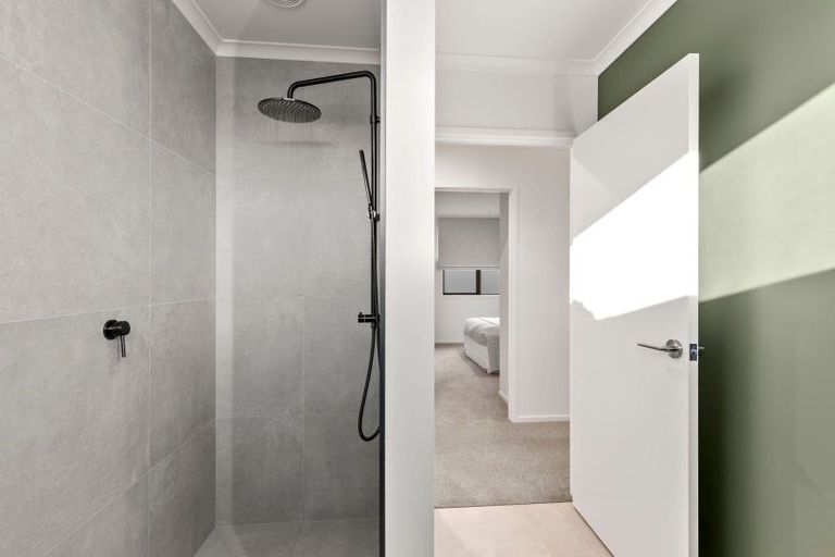 Photo of property in 77 Vogel Street, Cambridge, 3434