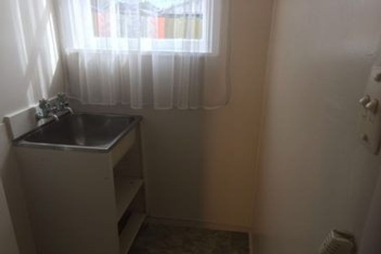 Photo of property in 5/52 Bannerman Road, Morningside, Auckland, 1022