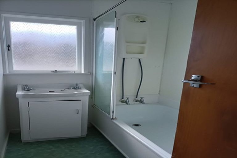 Photo of property in 4/62 Great South Road, Papakura, 2110